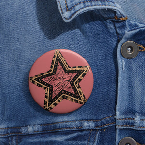 Vintage Pink Star Pin Button: Retro Grunge Badge for Jackets & Bags